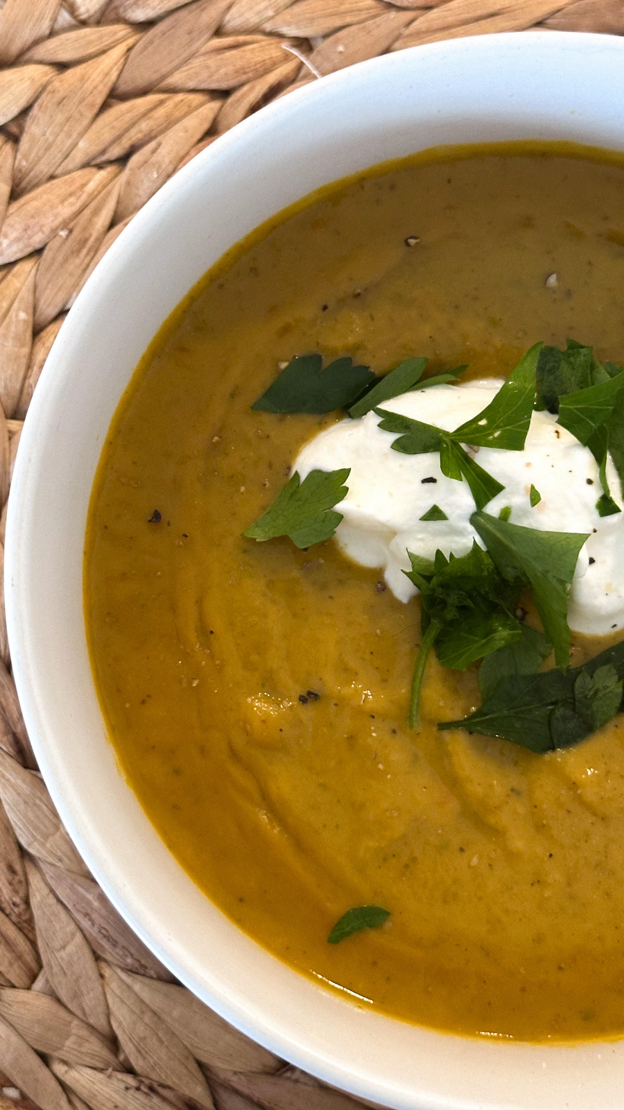 Thai Red Curry Pumpkin & Veg Soup