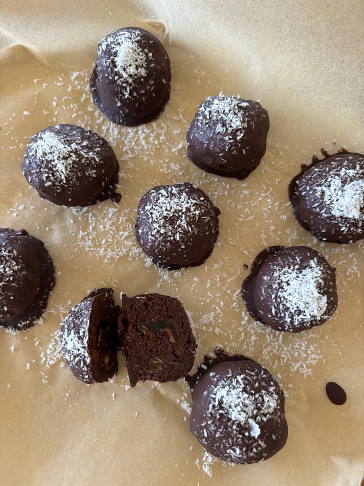 Protein Brownie Bites: A Sweet Treat for Balanced Hormones & Stable Blood Sugar