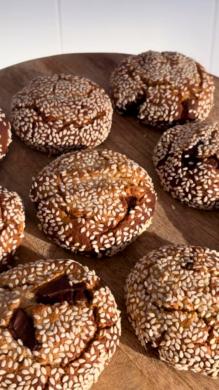 Delightfully Chewy Tahini Cookies